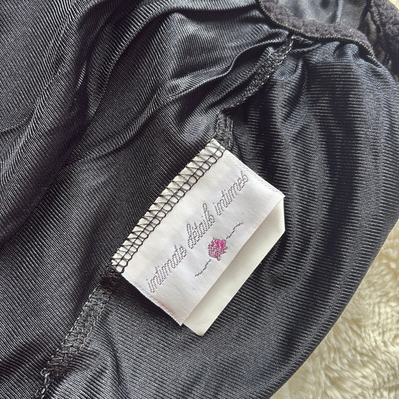 Vintage Intimate Details Black Lace Slip Skirt –Size Small | Gothic Romance | - Picture 4 of 5